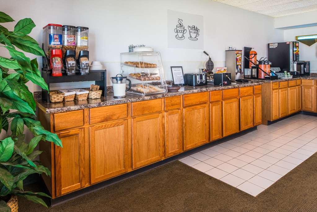 Sunset Inn & Suites Lincoln Udogodnienia zdjęcie