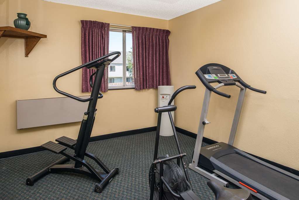 Sunset Inn & Suites Lincoln Udogodnienia zdjęcie
